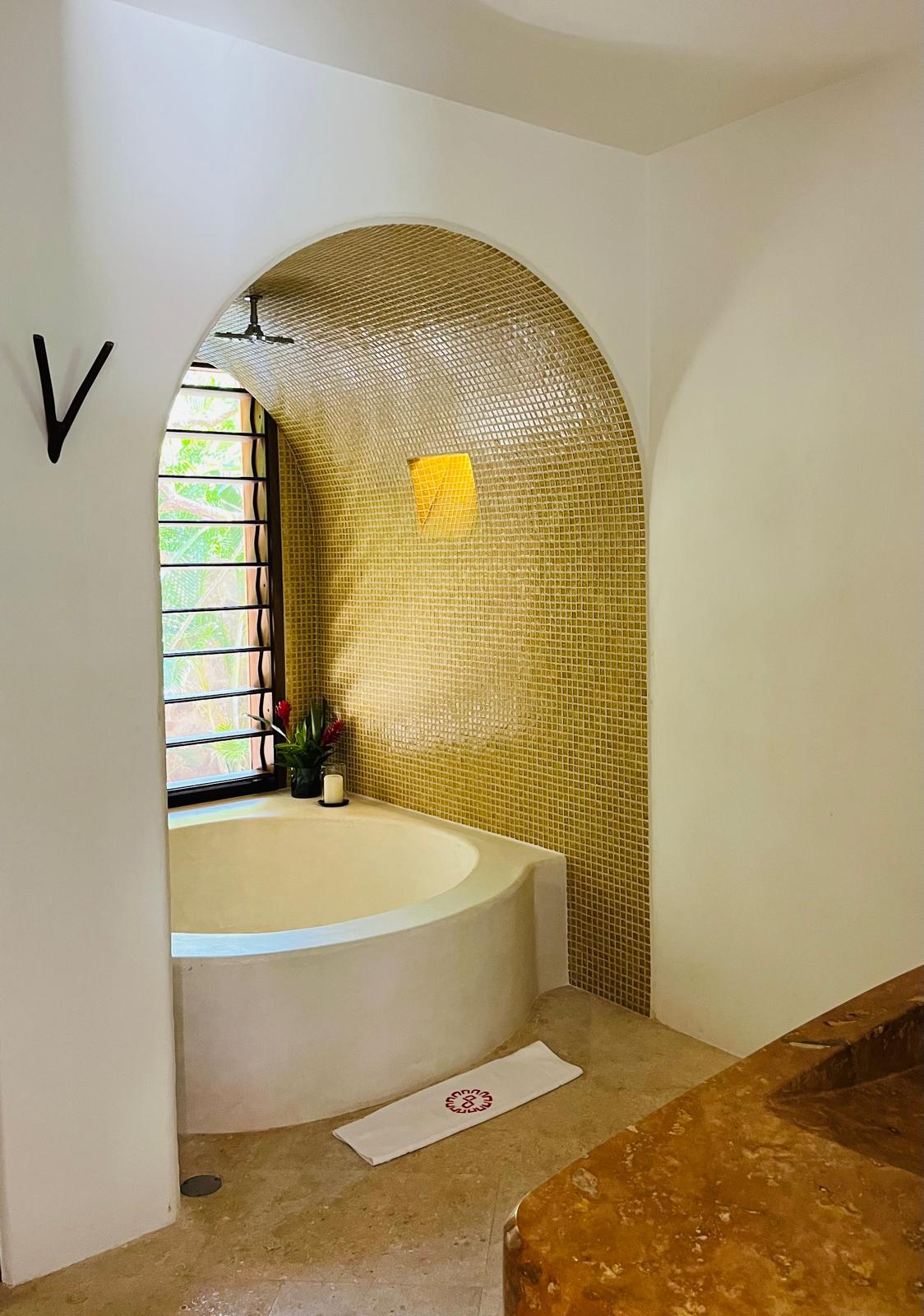 Casapapellilo.com - Casa Papelillo - Costa Careyes - Chamela - Bedroom - Moon - Bathroom 2